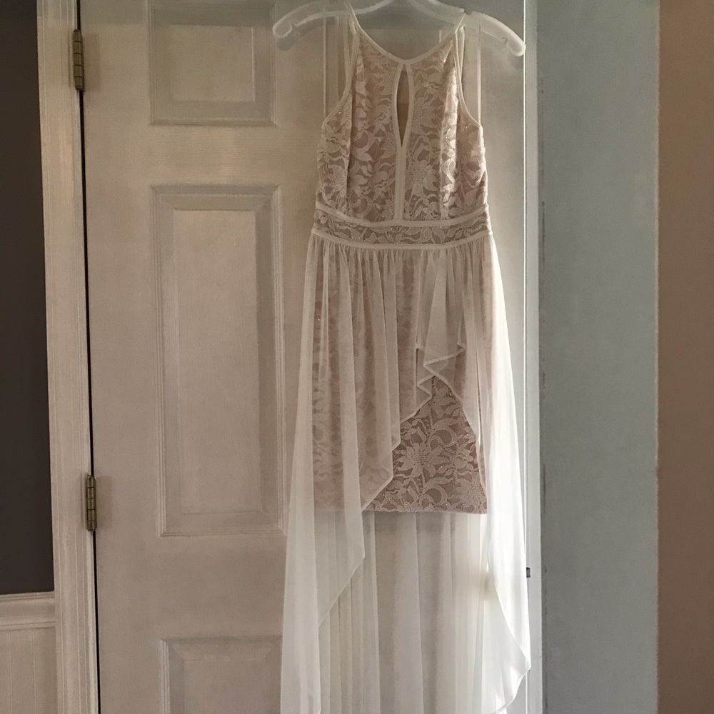 Ivory Dress - Picture 2 of 5